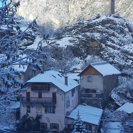 Gite Auberge Les Terres Blanches De Meolans Екстериор снимка
