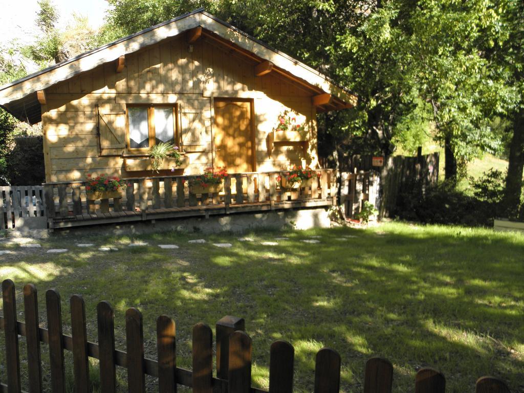 Gite Auberge Les Terres Blanches De Meolans Екстериор снимка