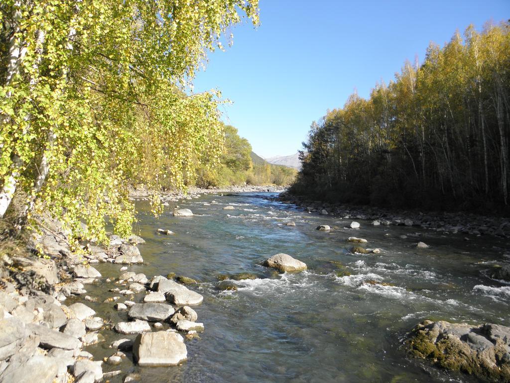 Gite Auberge Les Terres Blanches De Meolans Екстериор снимка